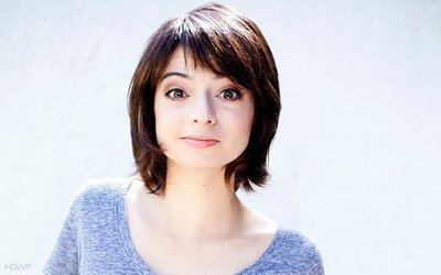 kate-micucci.thumb.jpg.2f67ed91273e18981fba191eb43d43d5.jpg