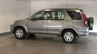 Honda cr v 2005. Хонда ЦРВ 2005. Honda CR-V 2005 far. CR-V 2005 Infinity 35.