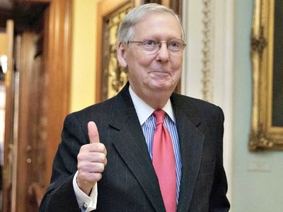 McConnell-Thumb-Up-AP--640x480.thumb.jpg.266c7faa7c043d922592b5d6bcdc4d2b.jpg