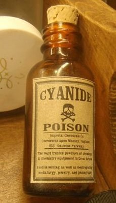 bb1367f2ea5e38fe3307244bf74b53d3--cyanide-poison-serial-killers.thumb.jpg.086d78cd15fbd4b1ea6258bec17220f0.jpg