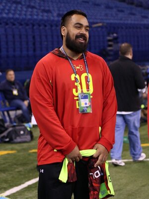 lotulelei-02-25-13-3_4.thumb.jpg.d33a0e1685fd6109535a574e320e1b57.jpg