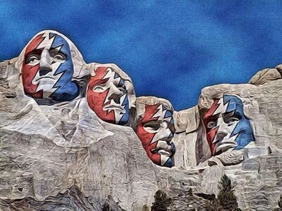 GratefulDead_MountRushmore.thumb.jpg.fdae3a79a0540b060fb7f1de96a903e5.jpg