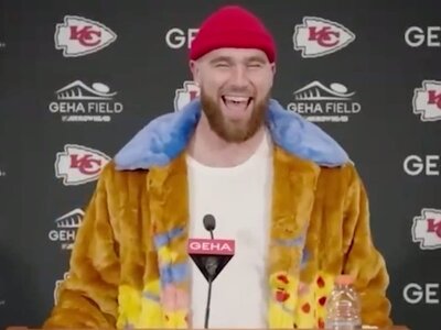 travis-kelce.thumb.jpg.bd816349245cfdda70146b0360411b5a.jpg