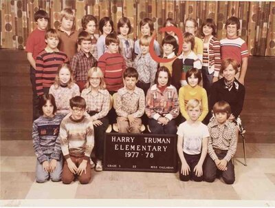 979144924_TrumanGrade5ClassOf78.thumb.jpg.bbfb073a3ca61c6efdf0deaffbee6a2f.jpg