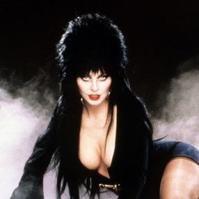 Elvira.jpg.9c0b287d159b65f2dc85ea03be7247bd.jpg